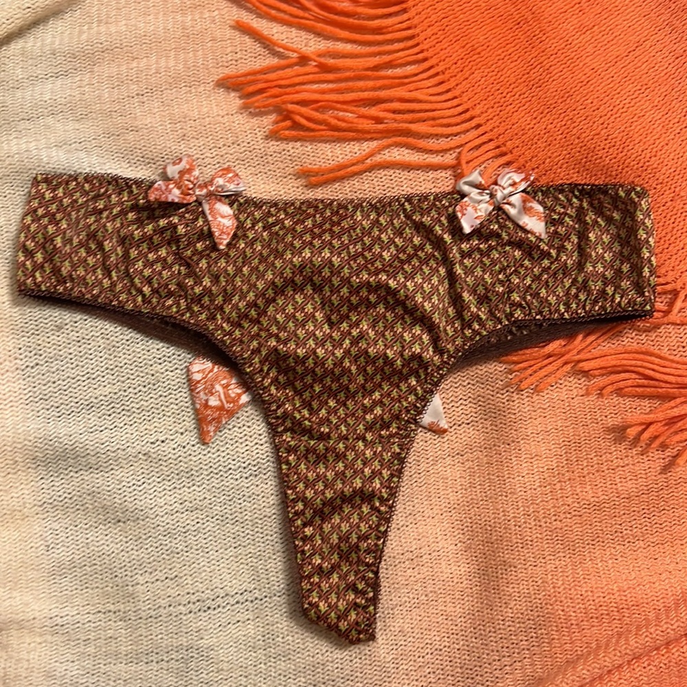 Victoria's Secret Thong